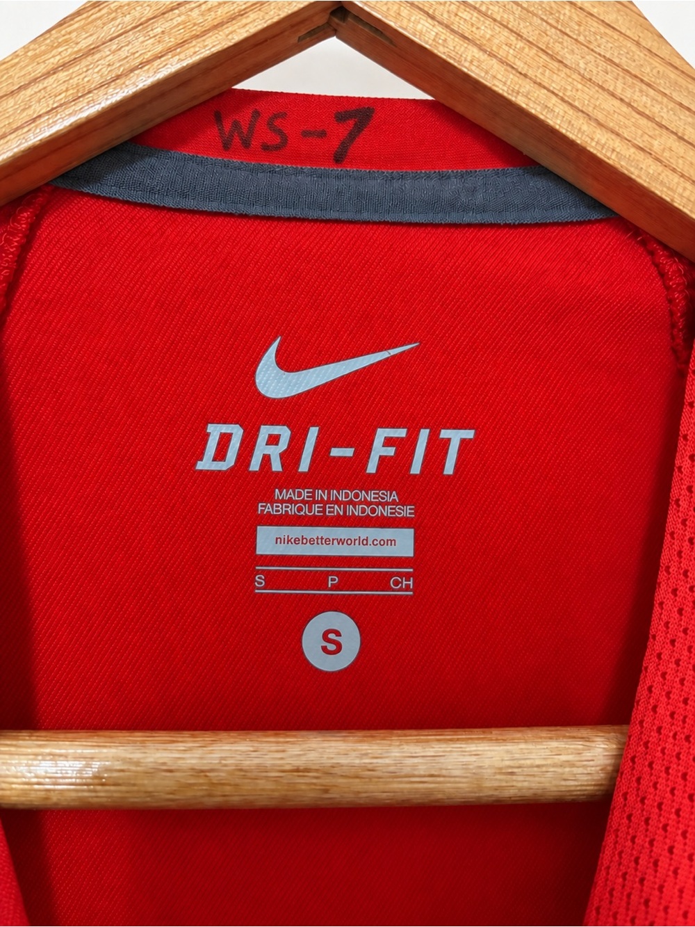 Nike Women Red Dri-FIT Performance Jacket with Contrast Collar